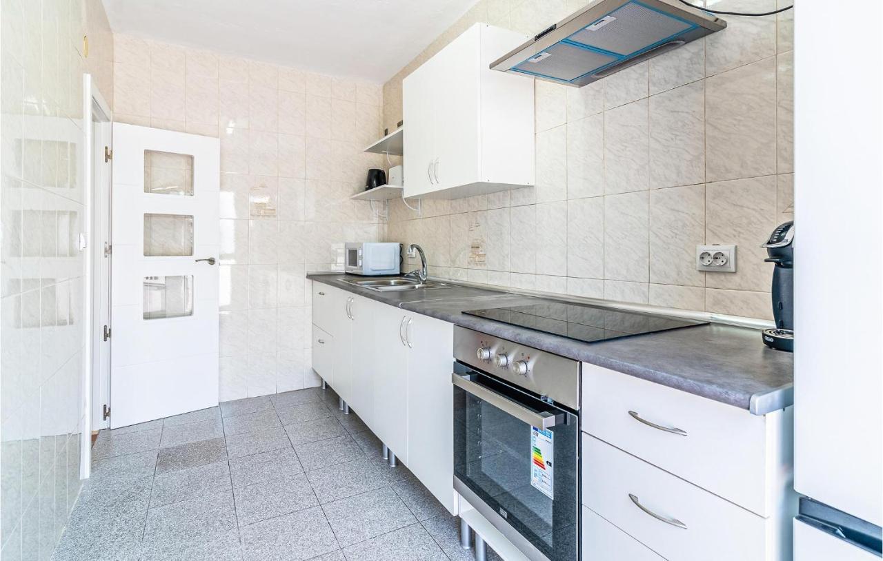 Beautiful Apartment In Cordoba With Kitchenette Екстериор снимка
